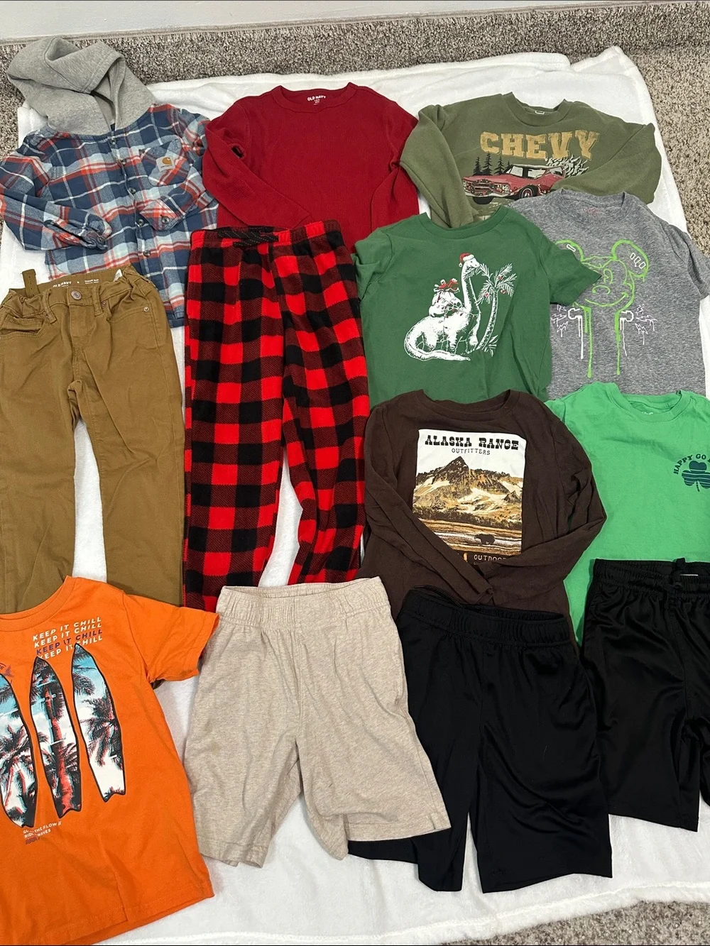 🐴 Bundle of 13 Boys Clothing Size 6/7